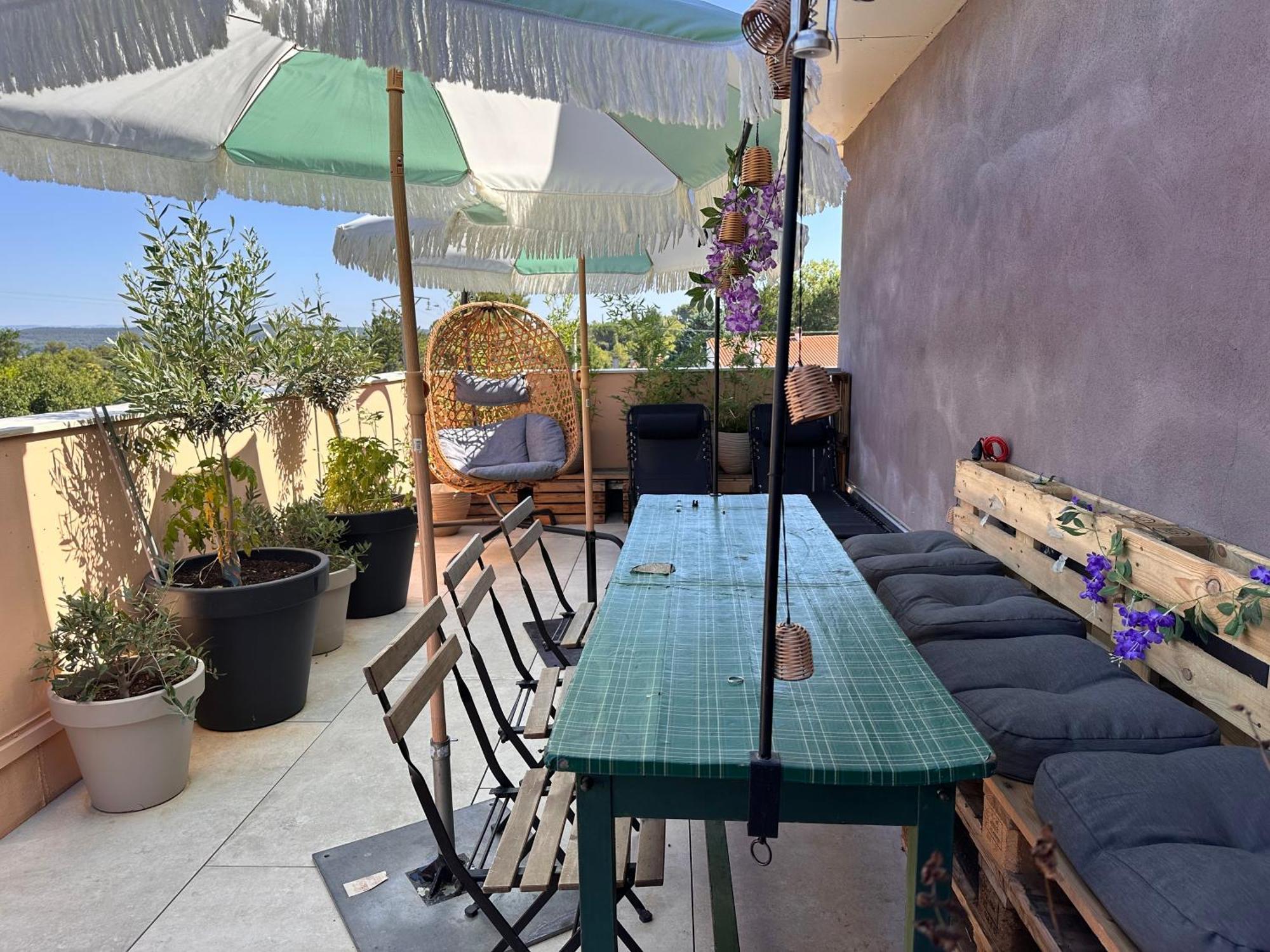 Joli Studio Le Clos D'Aix Avec Grande Terrasse Piscine Et Parking Gratuit Aix-en-Provence Extérieur photo